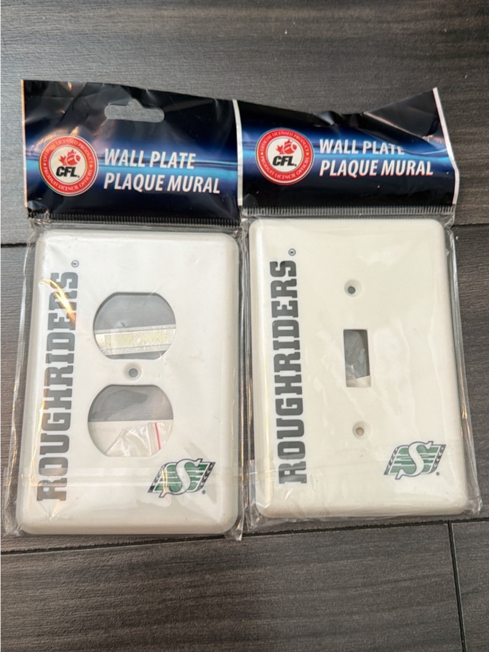 Roughriders White Wall Plate Set - CFL Licensed